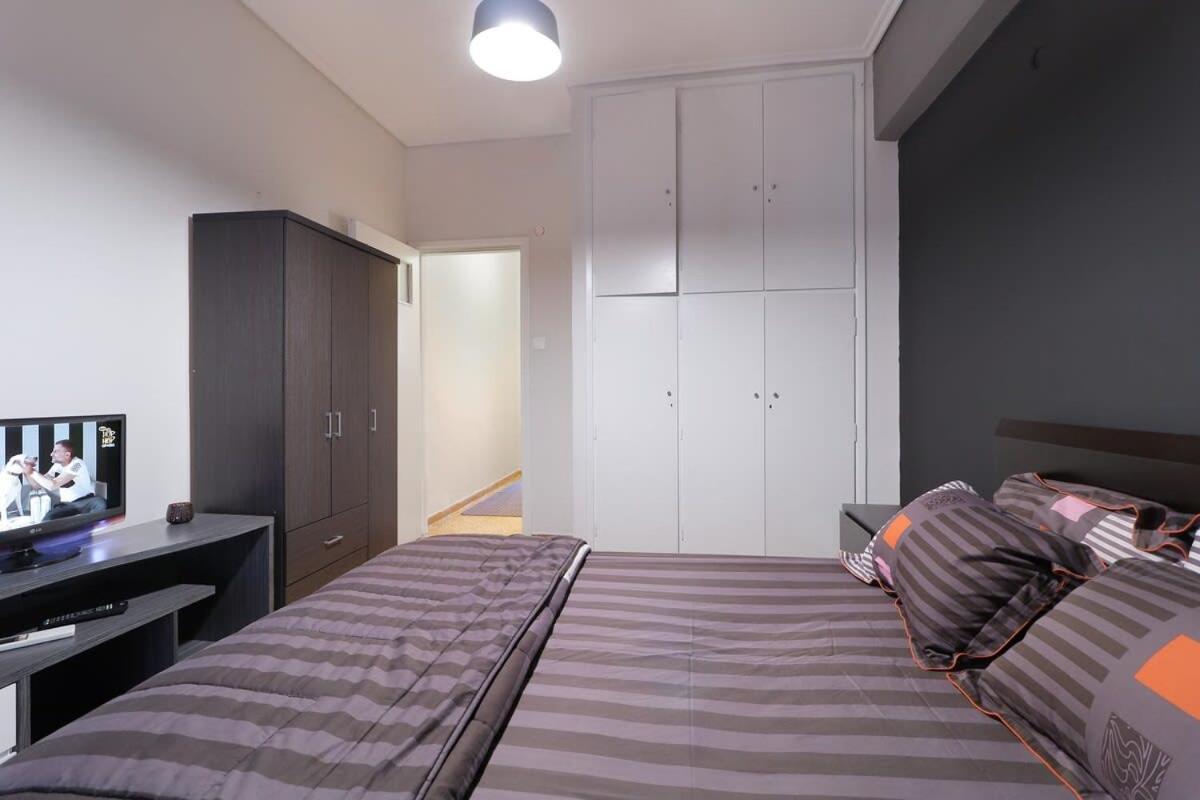 Topfloor Central Apt With Urban Views,3' To Metro 아테네 외부 사진